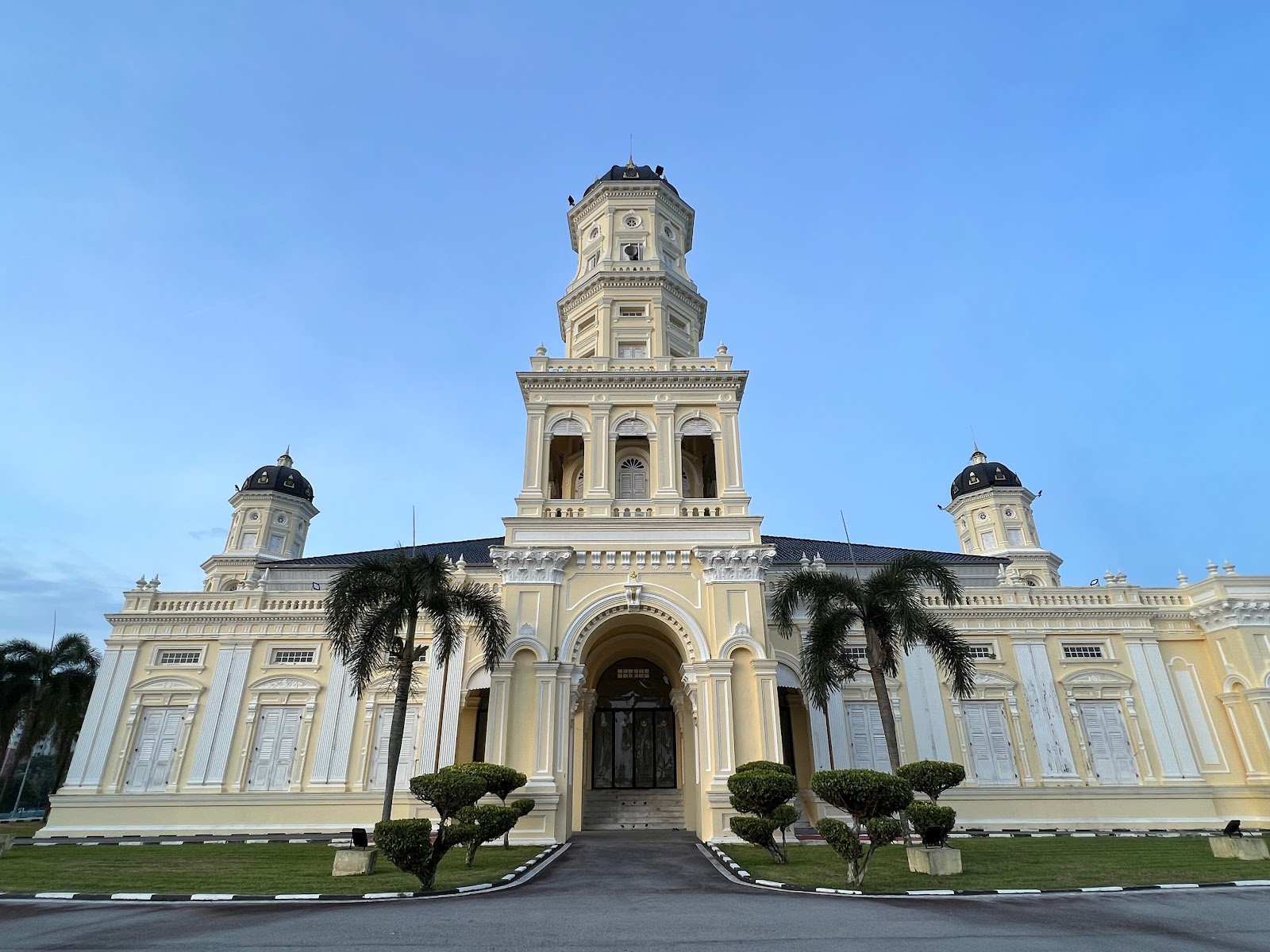 Sultan Abu Bakar State Mosque